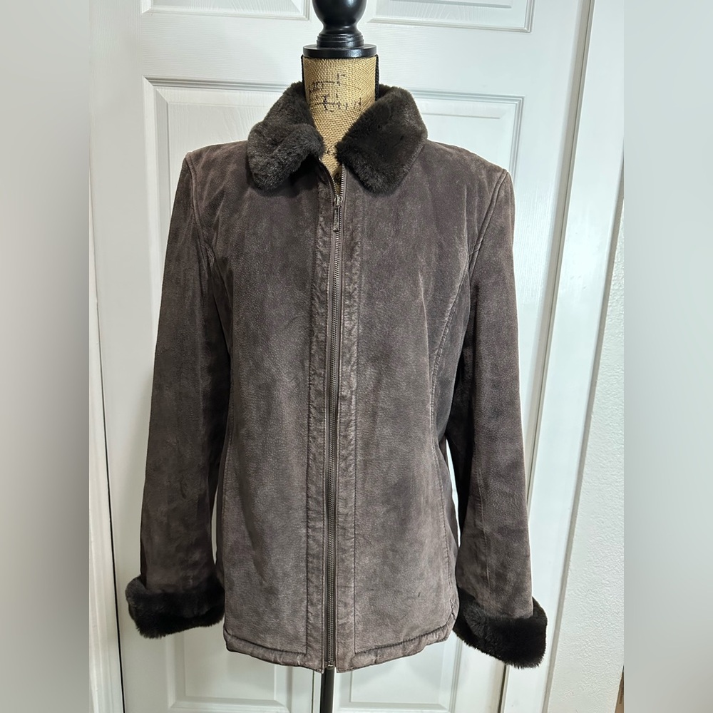 Liz Claiborne Luxe Leather Coat with Faux Fur Trim – XL